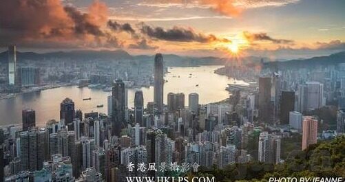 日韩国产av-探索日韩文化中的AV产业，一个多元视角的剖析